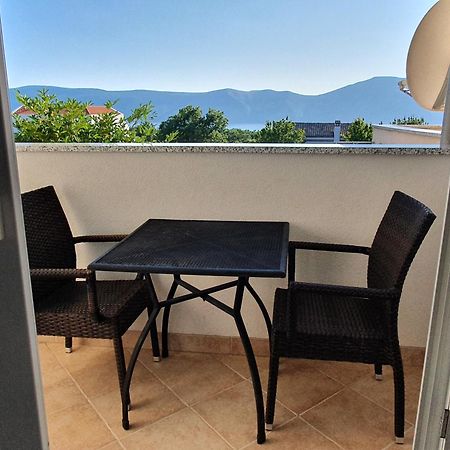 Apartmani Lanterna クルク エクステリア 写真