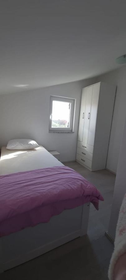 Apartmani Lanterna クルク エクステリア 写真