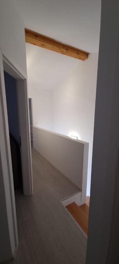 Apartmani Lanterna クルク エクステリア 写真